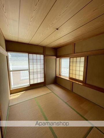 ＪＲ東海道本線 辻堂駅 バス乗車時間：10分 最寄りバス停で下車 徒歩3分 2階建 築33年の内装写真