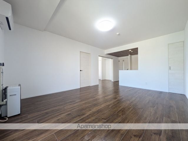 HOROHIRA BRIDGE RESIDENCEの内装写真