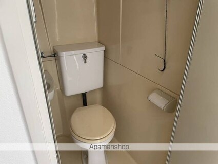 松山学生会館[1R/12.42m2]のトイレ