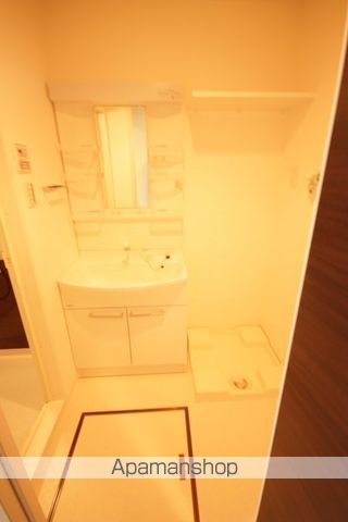 レジディア新大阪の内装写真
