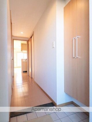 昭島コートエレガンスＦ[1R/30.96m2]の玄関