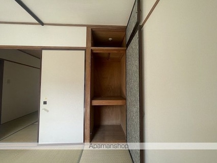 シャトウ福沢２号館[3DK/52.39m2]の収納