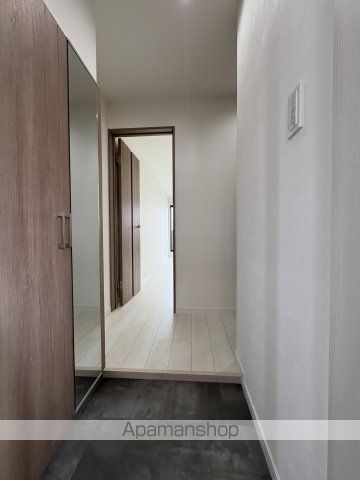 GRANDISの内装写真