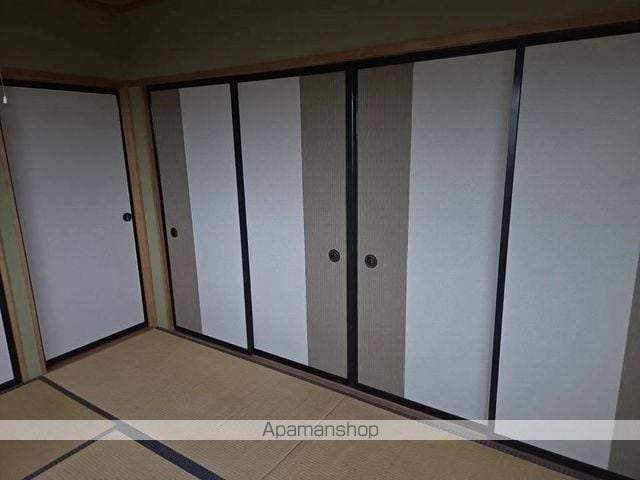 イーストテラスの内装写真