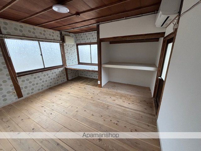 detached 福島県伊達郡川俣町大字鶴沢字下中島2-4
鶴沢の賃貸情報を見る
物件地図