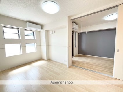 プラージュ[1LDK/41.1m2]のリビング・居間
