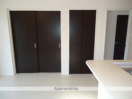 エバーレジデンス[1LDK/42.58m2]の収納