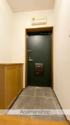 岡山県岡山市北区下中野[2LDK/58.21m2]の玄関