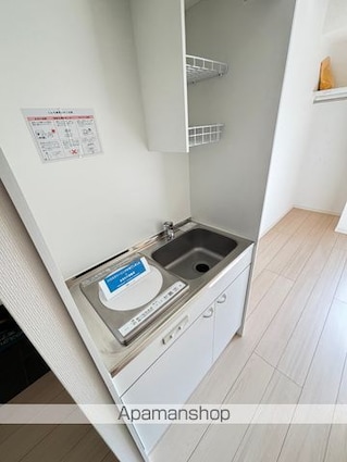 Ｃｏｍｆｏｒｔ　Ｂｒｅｅｚｉｎ[1R/15.52m2]のキッチン