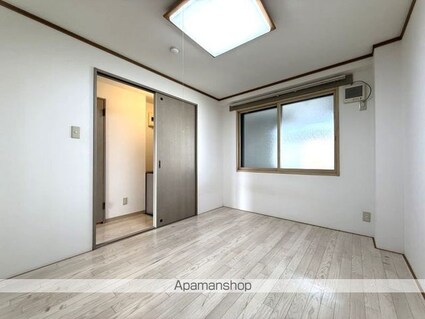 ルーヴルやまとⅡ[1LDK/44.71m2]の内装8