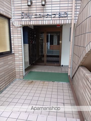 STAYニュータイプビルの玄関写真