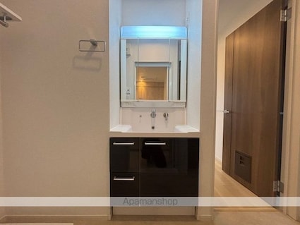 Ｍｏｄｅｒｎｅ　Ａｎｇｅ[2LDK/58.57m2]の洗面所