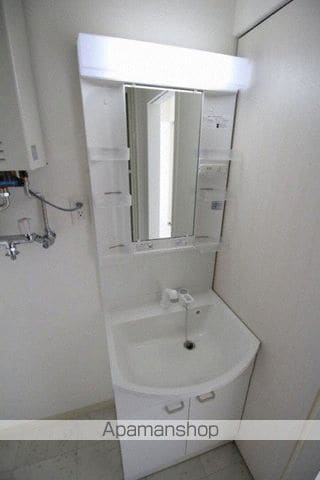 ファランドール宮の森の内装写真