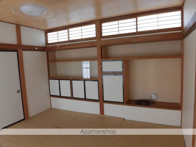 滝沢市 2階建 築49年の内装写真