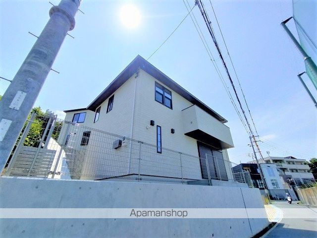 ウィステリア千里山 1号棟の外観写真