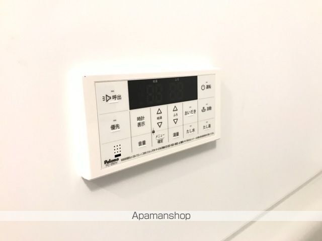 ELEGANZの内装写真
