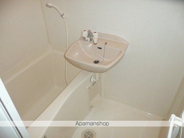 ルーク西早稲田[1K/22.68m2]のバス