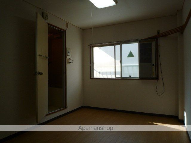 新大阪サンマンションI号館の内装写真