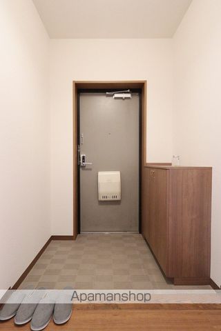 HELLO INGSの内装写真