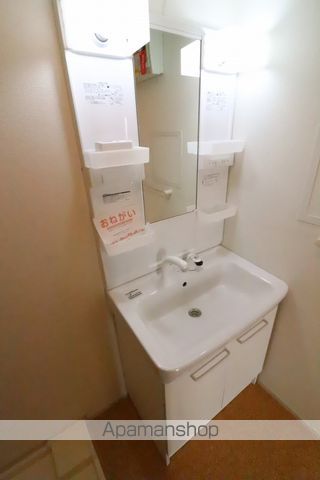 リリーガーデンの内装写真