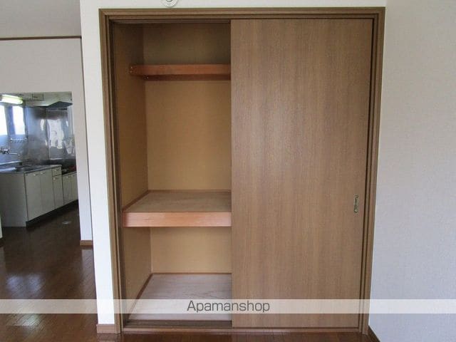 アムールの内装写真