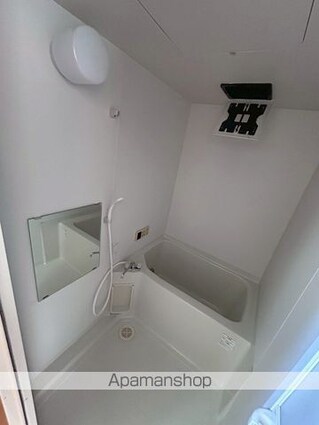 ヴェルドミール港ヶ丘　Ｉ[2LDK/57.9m2]のバス