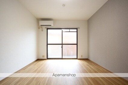 ミッキーロイヤル道後[1K/28.16m2]の内装3