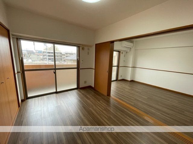 EAST ONEの内装写真