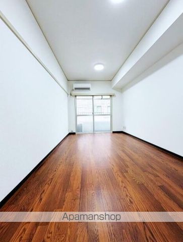 エスカイア池袋の内装写真