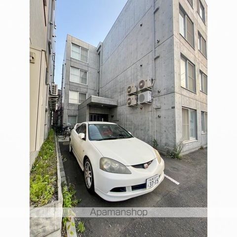 フィオリトゥラヒラギシのその他写真