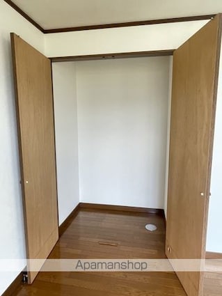 ハイツオネシス[2LDK/47.93m2]の収納