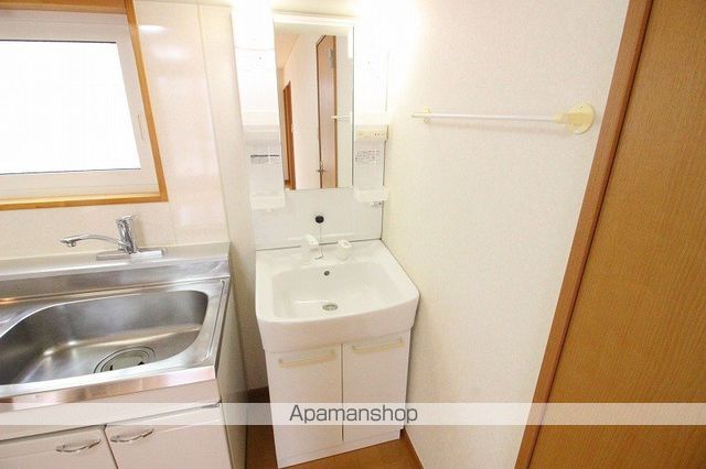 detached 北海道恵庭市中島町１丁目

地図を見る