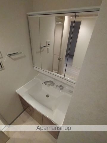 コンフォリア・リヴ文京護国寺の内装写真