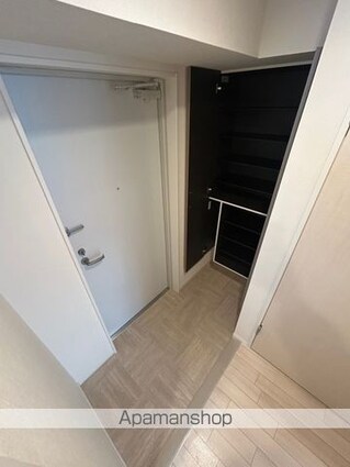 カーネル　ベイス[1LDK/41.32m2]の玄関