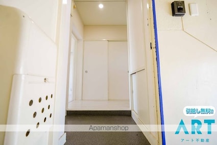 アルト堀江　４号棟[2DK/38.16m2]の玄関