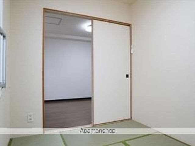 クィーン南5条の内装写真