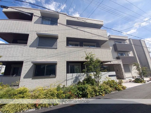 シャーメゾン寝屋川中央の外観写真