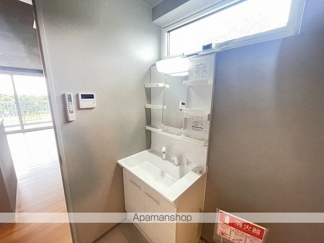 ゼニバコキキュウの内装写真