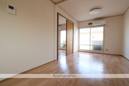 ローズタウン千代田Ｂ[1LDK/35.91m2]のリビング・居間