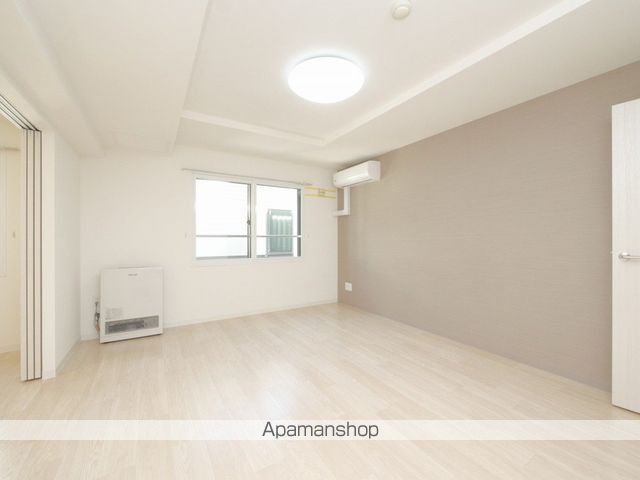 ロアジ栄通の内装写真