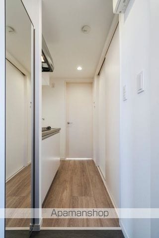 ROBOT HOME 和白の内装写真