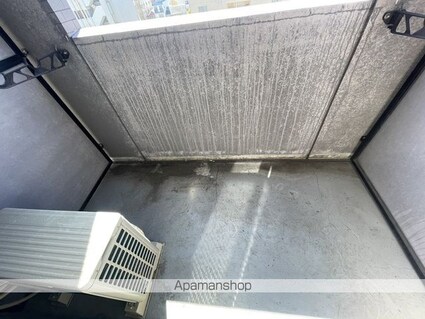 ロアール榎町[1K/23.64m2]のバルコニー