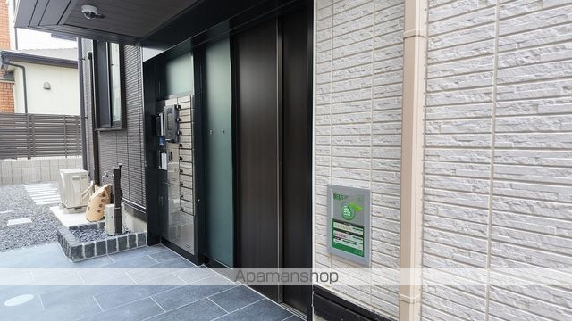 ルヴィータ川名の玄関写真