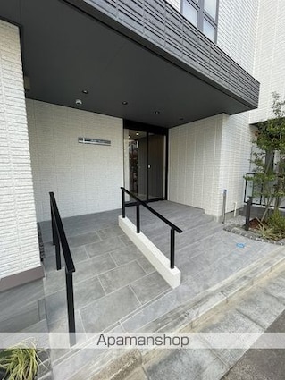 ミレ・ヴェルデ[2LDK/60.28m2]のエントランス