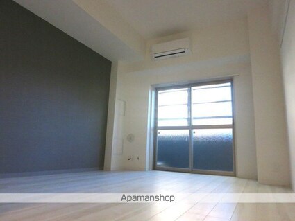 ベルメゾン若林[1K/32.27m2]のリビング・居間