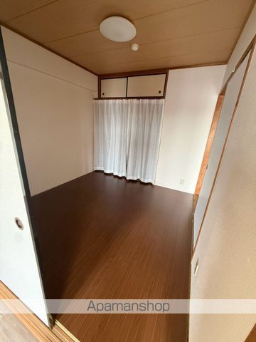 ヴェルシャトー沖野上の内装写真