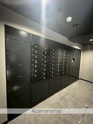 東京都中野区江原町２丁目[1K/27.88m2]の共用部1