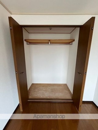 滋賀県守山市勝部１丁目[2LDK/51.3m2]の収納