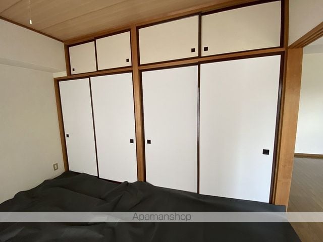 ライオンズマンション御倉町の内装写真