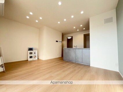 ソラーナ小松原[2LDK/66.32m2]の内装10